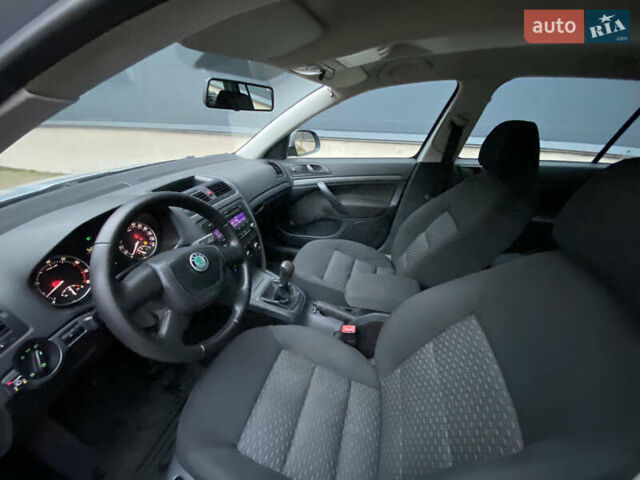 Серый Шкода Октавия, объемом двигателя 1.6 л и пробегом 184 тыс. км за 6999 $, фото 33 на Automoto.ua