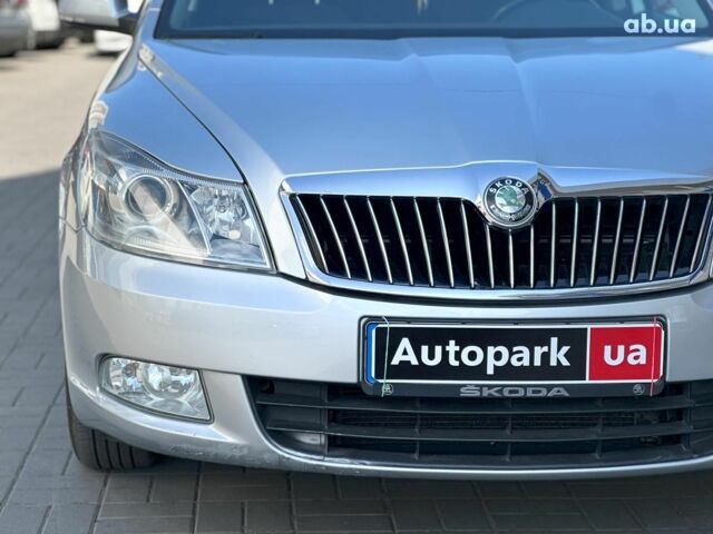 Серый Шкода Октавия, объемом двигателя 1.6 л и пробегом 227 тыс. км за 8980 $, фото 3 на Automoto.ua