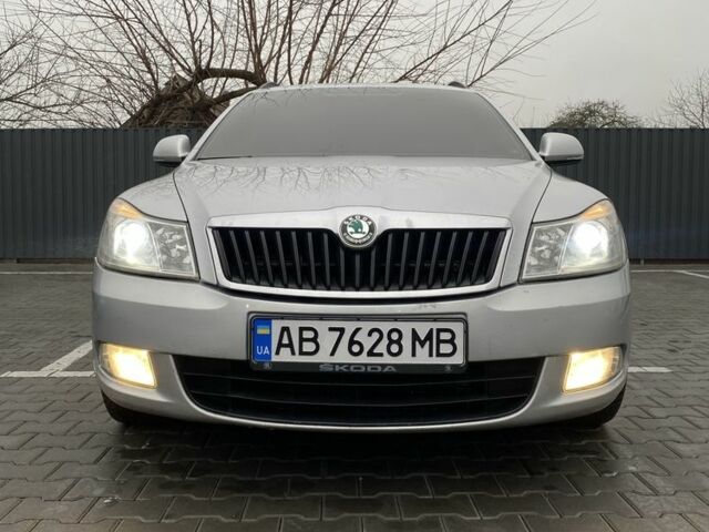 Сірий Шкода Октавія, об'ємом двигуна 2 л та пробігом 303 тис. км за 8600 $, фото 6 на Automoto.ua