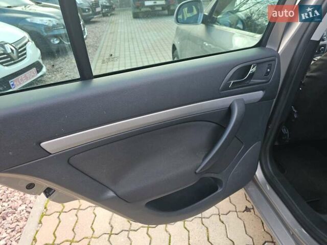 Сірий Шкода Октавія, об'ємом двигуна 1.2 л та пробігом 197 тис. км за 6750 $, фото 23 на Automoto.ua