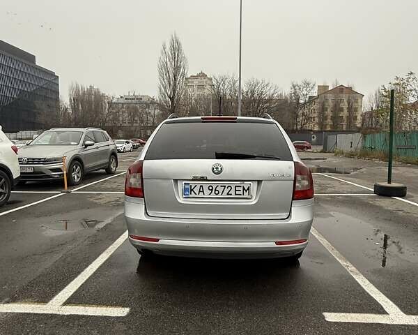 Сірий Шкода Октавія, об'ємом двигуна 1.97 л та пробігом 260 тис. км за 8500 $, фото 5 на Automoto.ua