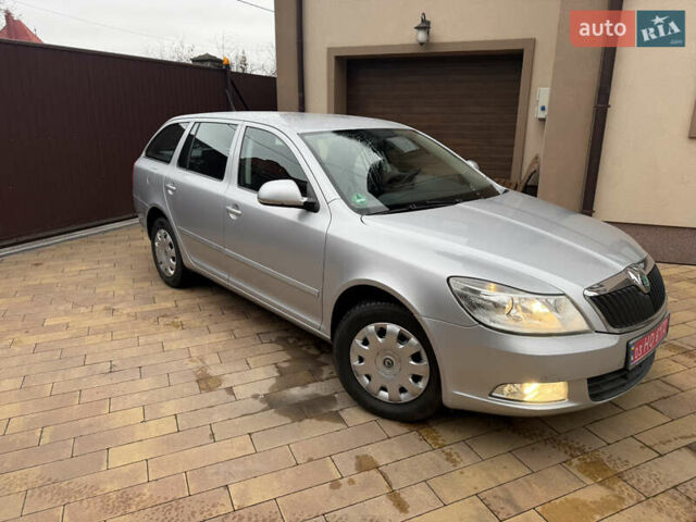 Серый Шкода Октавия, объемом двигателя 1.6 л и пробегом 205 тыс. км за 9600 $, фото 12 на Automoto.ua