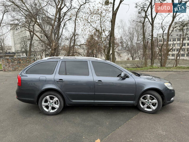 Сірий Шкода Октавія, об'ємом двигуна 1.6 л та пробігом 287 тис. км за 10000 $, фото 10 на Automoto.ua