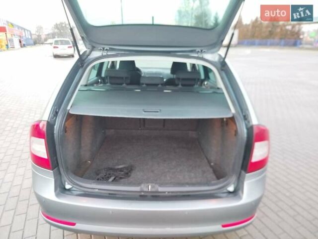 Серый Шкода Октавия, объемом двигателя 1.4 л и пробегом 206 тыс. км за 6800 $, фото 7 на Automoto.ua
