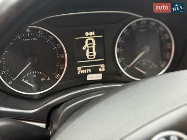 Серый Шкода Октавия, объемом двигателя 1.6 л и пробегом 219 тыс. км за 8450 $, фото 13 на Automoto.ua