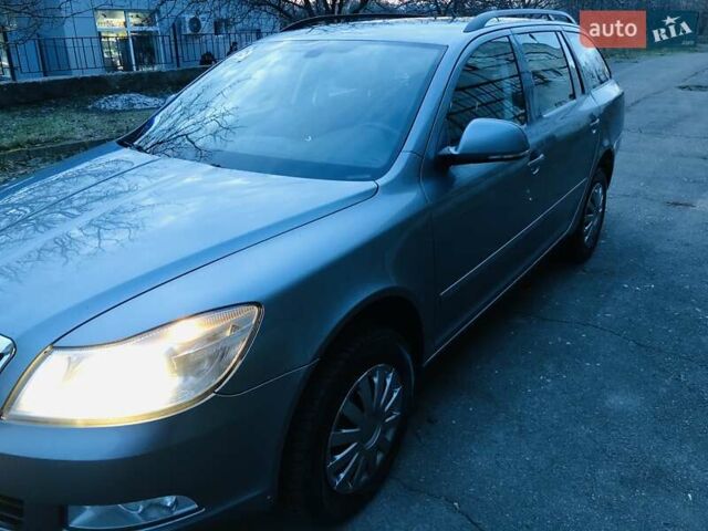 Сірий Шкода Октавія, об'ємом двигуна 1.6 л та пробігом 315 тис. км за 8000 $, фото 2 на Automoto.ua