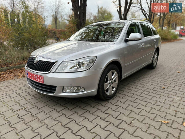 Серый Шкода Октавия, объемом двигателя 1.4 л и пробегом 194 тыс. км за 7600 $, фото 1 на Automoto.ua