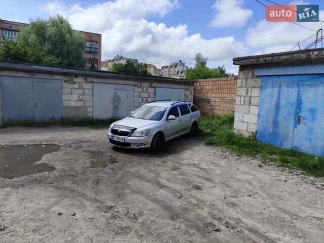 Серый Шкода Октавия, объемом двигателя 1.6 л и пробегом 378 тыс. км за 7600 $, фото 12 на Automoto.ua