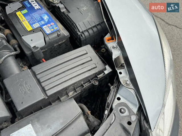 Серый Шкода Октавия, объемом двигателя 1.6 л и пробегом 213 тыс. км за 8750 $, фото 39 на Automoto.ua