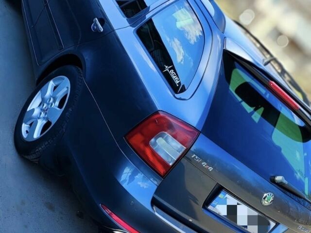 Серый Шкода Октавия, объемом двигателя 1.8 л и пробегом 226 тыс. км за 8000 $, фото 1 на Automoto.ua