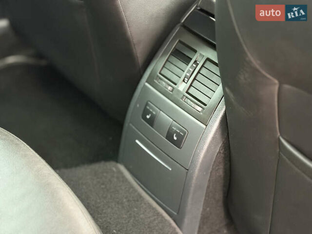 Сірий Шкода Октавія, об'ємом двигуна 1.97 л та пробігом 260 тис. км за 11000 $, фото 19 на Automoto.ua