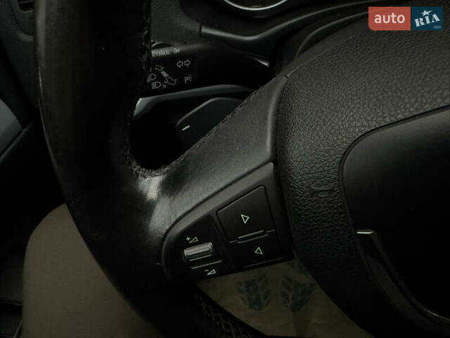 Серый Шкода Октавия, объемом двигателя 1.6 л и пробегом 280 тыс. км за 8200 $, фото 34 на Automoto.ua