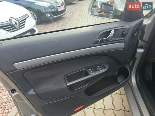 Шкода Октавия 2012 в Стрые на Automoto.ua Серый Шкода Октавия, объемом двигателя 1.2 л и пробегом 197 тыс. км за 7200 $, фото 33 на Automoto.ua