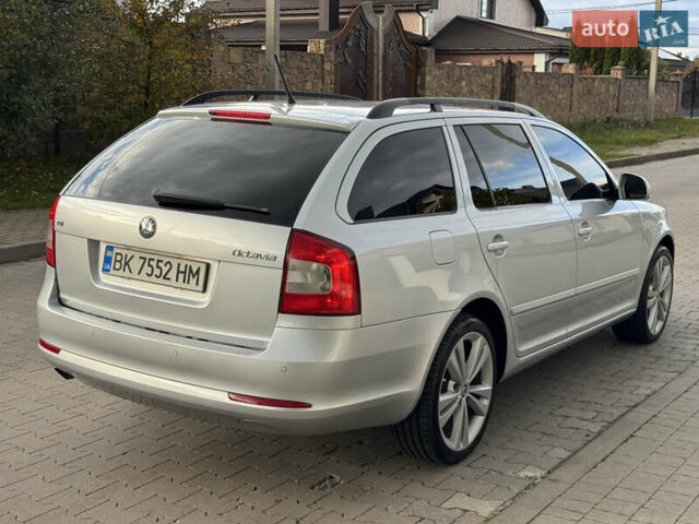 Серый Шкода Октавия, объемом двигателя 1.6 л и пробегом 169 тыс. км за 8900 $, фото 5 на Automoto.ua