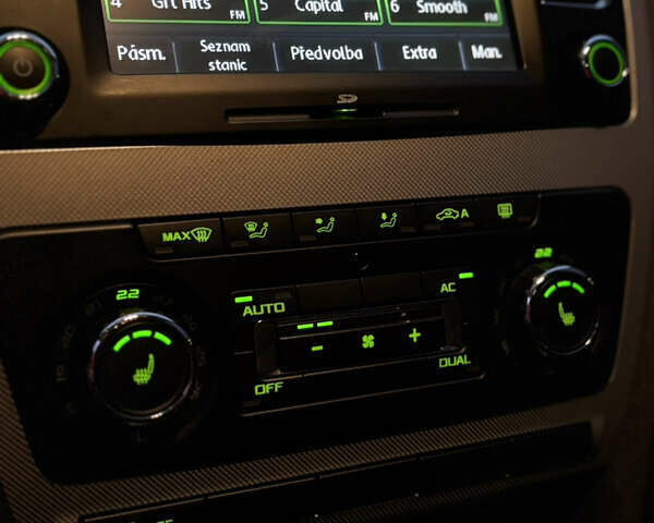 Сірий Шкода Октавія, об'ємом двигуна 1.6 л та пробігом 289 тис. км за 7900 $, фото 14 на Automoto.ua