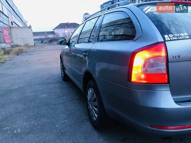 Сірий Шкода Октавія, об'ємом двигуна 1.6 л та пробігом 315 тис. км за 8000 $, фото 8 на Automoto.ua