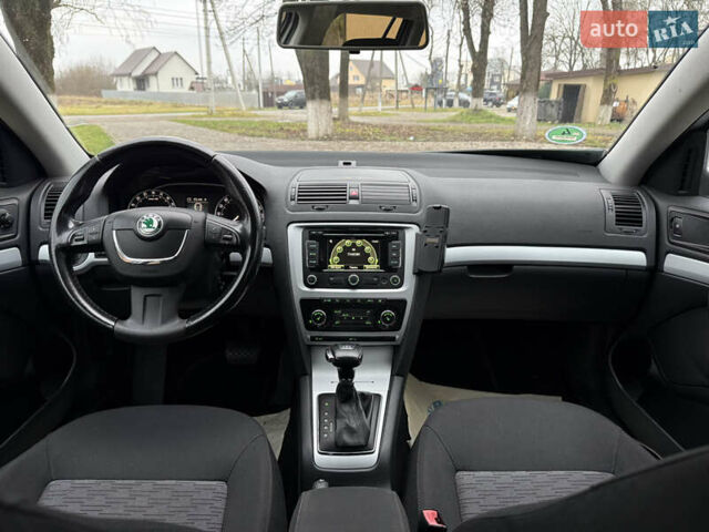 Серый Шкода Октавия, объемом двигателя 1.6 л и пробегом 280 тыс. км за 8200 $, фото 20 на Automoto.ua