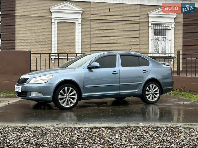 Серый Шкода Октавия, объемом двигателя 1.8 л и пробегом 280 тыс. км за 7900 $, фото 1 на Automoto.ua