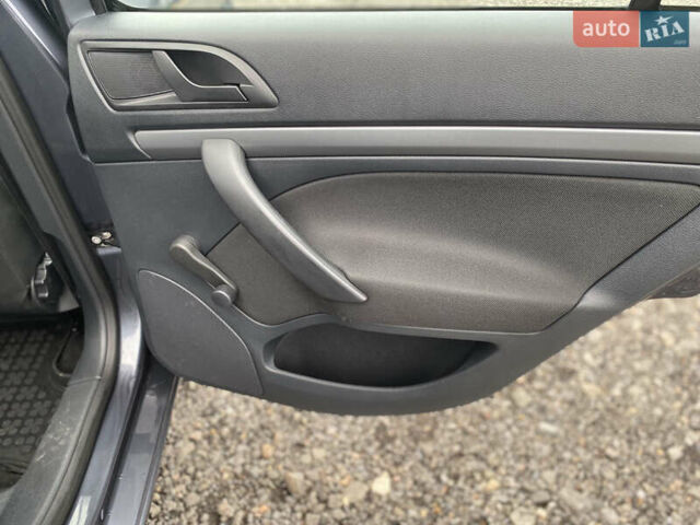 Сірий Шкода Октавія, об'ємом двигуна 1.6 л та пробігом 182 тис. км за 7900 $, фото 23 на Automoto.ua
