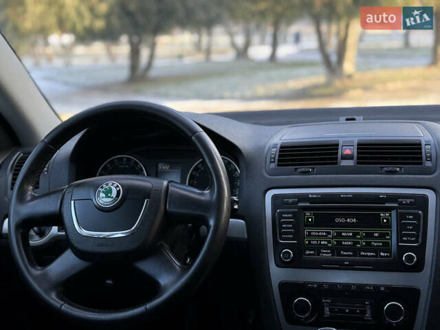 Сірий Шкода Октавія, об'ємом двигуна 1.6 л та пробігом 300 тис. км за 6700 $, фото 50 на Automoto.ua