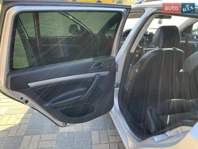 Серый Шкода Октавия, объемом двигателя 1.6 л и пробегом 280 тыс. км за 8200 $, фото 7 на Automoto.ua