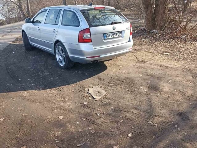 Серый Шкода Октавия, объемом двигателя 1.8 л и пробегом 305 тыс. км за 6900 $, фото 2 на Automoto.ua