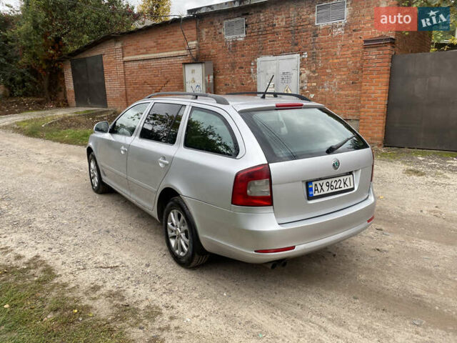 Серый Шкода Октавия, объемом двигателя 1.8 л и пробегом 175 тыс. км за 6000 $, фото 4 на Automoto.ua