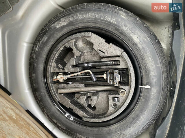 Серый Шкода Октавия, объемом двигателя 1.6 л и пробегом 190 тыс. км за 8850 $, фото 6 на Automoto.ua