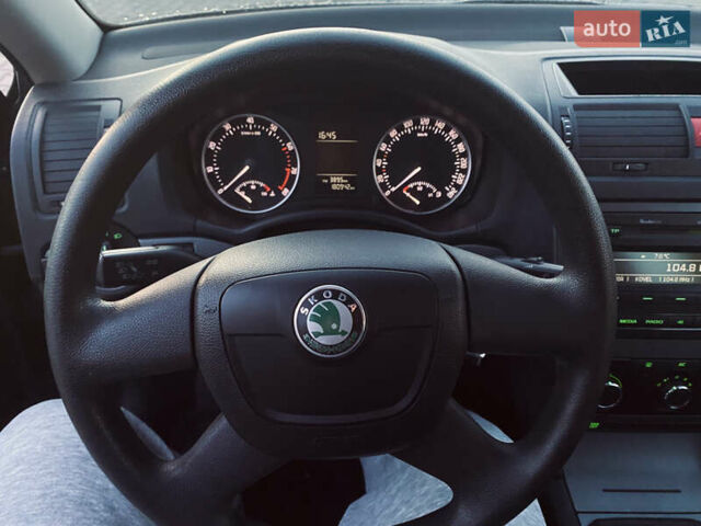 Сірий Шкода Октавія, об'ємом двигуна 1.6 л та пробігом 180 тис. км за 7300 $, фото 46 на Automoto.ua