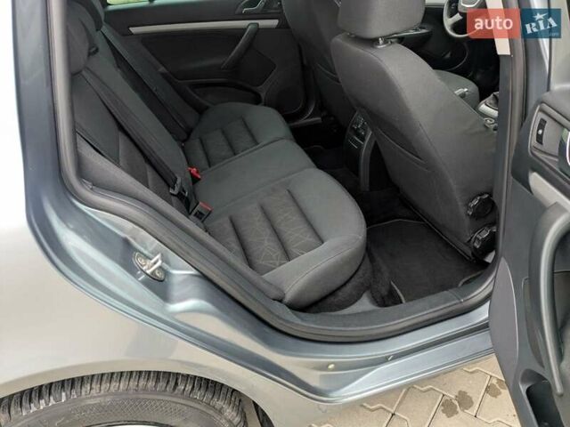 Серый Шкода Октавия, объемом двигателя 0 л и пробегом 245 тыс. км за 7400 $, фото 28 на Automoto.ua