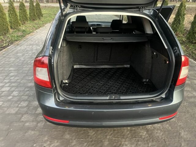 Серый Шкода Октавия, объемом двигателя 1.6 л и пробегом 269 тыс. км за 6900 $, фото 19 на Automoto.ua