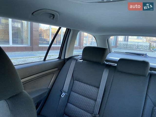 Серый Шкода Октавия, объемом двигателя 1.6 л и пробегом 225 тыс. км за 7999 $, фото 105 на Automoto.ua