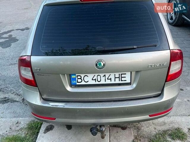 Серый Шкода Октавия, объемом двигателя 1.6 л и пробегом 392 тыс. км за 7500 $, фото 3 на Automoto.ua