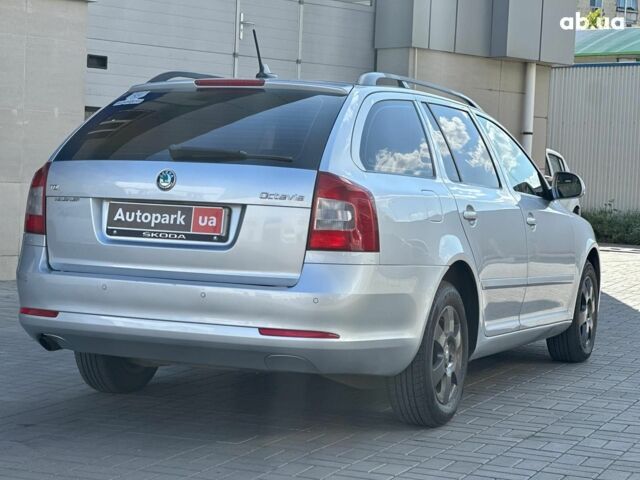 Серый Шкода Октавия, объемом двигателя 1.6 л и пробегом 227 тыс. км за 8980 $, фото 6 на Automoto.ua