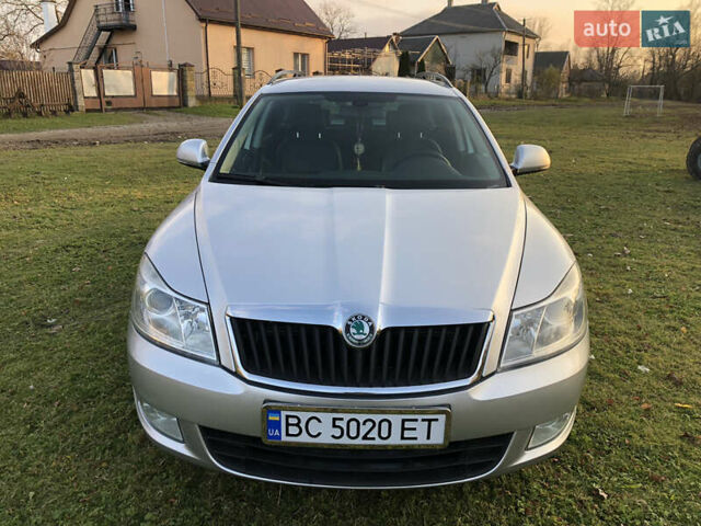 Серый Шкода Октавия, объемом двигателя 1.6 л и пробегом 297 тыс. км за 8300 $, фото 1 на Automoto.ua