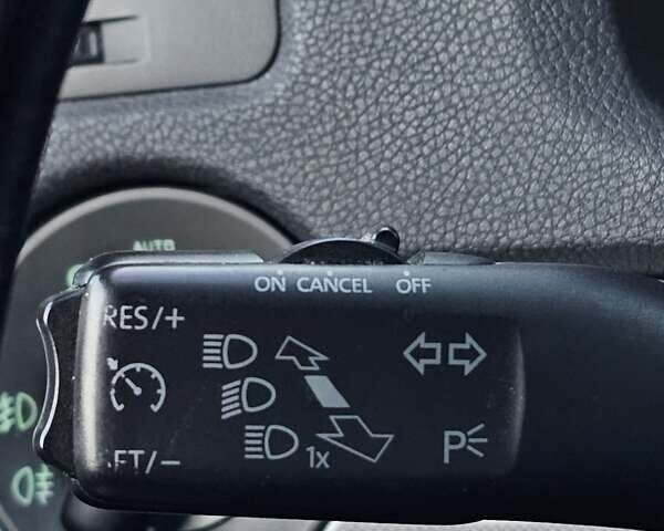 Серый Шкода Октавия, объемом двигателя 1.97 л и пробегом 274 тыс. км за 8800 $, фото 23 на Automoto.ua