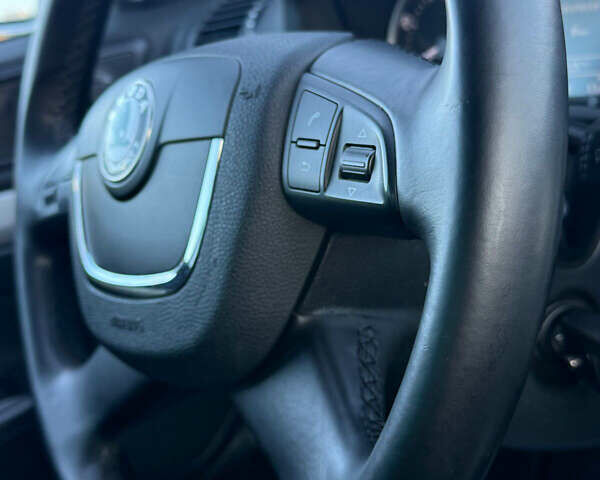 Серый Шкода Октавия, объемом двигателя 0 л и пробегом 147 тыс. км за 8499 $, фото 35 на Automoto.ua