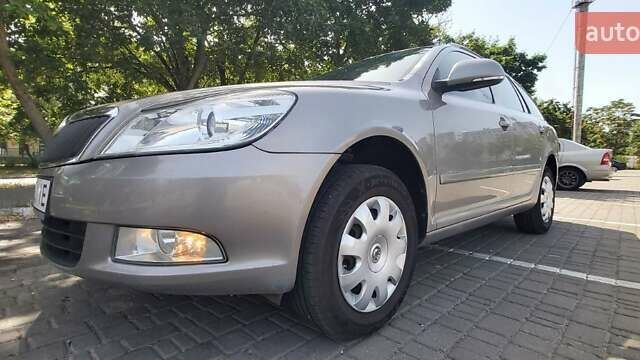 Серый Шкода Октавия, объемом двигателя 1.6 л и пробегом 270 тыс. км за 9100 $, фото 41 на Automoto.ua