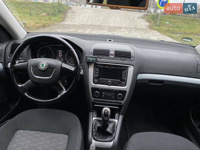 Сірий Шкода Октавія, об'ємом двигуна 1.4 л та пробігом 167 тис. км за 7500 $, фото 6 на Automoto.ua