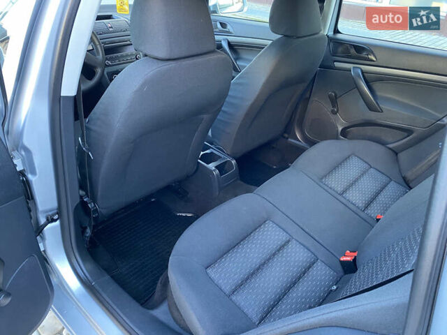 Серый Шкода Октавия, объемом двигателя 1.6 л и пробегом 225 тыс. км за 7999 $, фото 75 на Automoto.ua