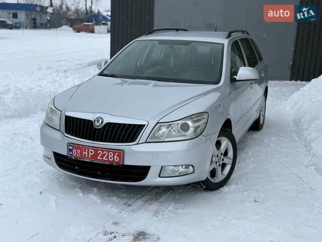 Серый Шкода Октавия, объемом двигателя 1.6 л и пробегом 220 тыс. км за 8599 $, фото 14 на Automoto.ua