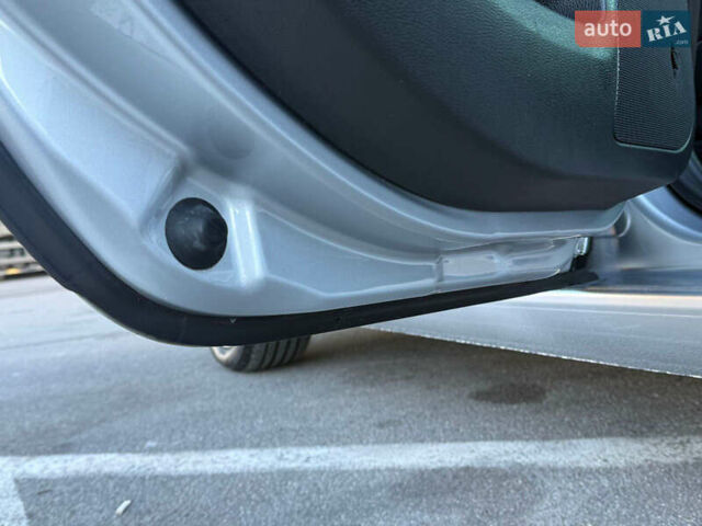 Серый Шкода Октавия, объемом двигателя 0 л и пробегом 147 тыс. км за 8499 $, фото 103 на Automoto.ua