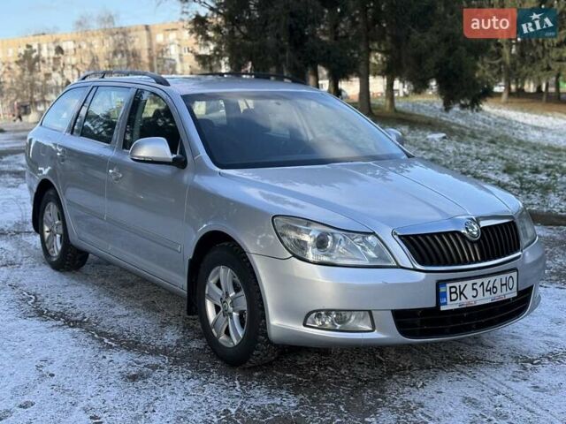 Сірий Шкода Октавія, об'ємом двигуна 1.6 л та пробігом 299 тис. км за 6450 $, фото 14 на Automoto.ua