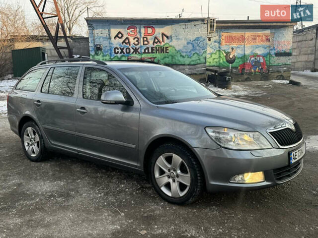 Серый Шкода Октавия, объемом двигателя 1.6 л и пробегом 297 тыс. км за 8999 $, фото 1 на Automoto.ua