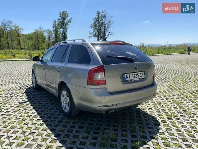 Серый Шкода Октавия, объемом двигателя 1.6 л и пробегом 360 тыс. км за 6500 $, фото 7 на Automoto.ua