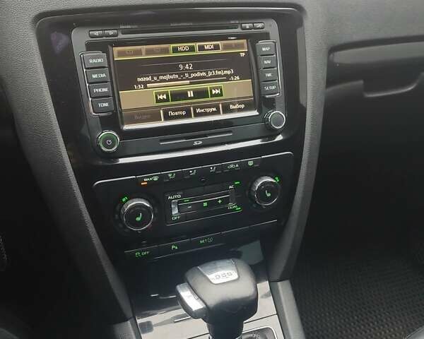 Серый Шкода Октавия, объемом двигателя 1.8 л и пробегом 208 тыс. км за 9500 $, фото 10 на Automoto.ua