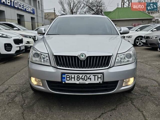 Серый Шкода Октавия, объемом двигателя 1.97 л и пробегом 274 тыс. км за 8800 $, фото 3 на Automoto.ua