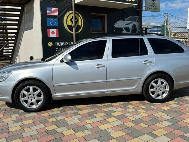 Серый Шкода Октавия, объемом двигателя 1.6 л и пробегом 243 тыс. км за 7600 $, фото 3 на Automoto.ua