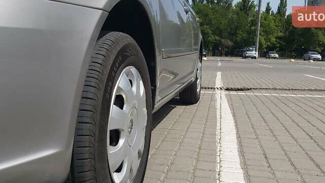 Серый Шкода Октавия, объемом двигателя 1.6 л и пробегом 270 тыс. км за 9100 $, фото 13 на Automoto.ua