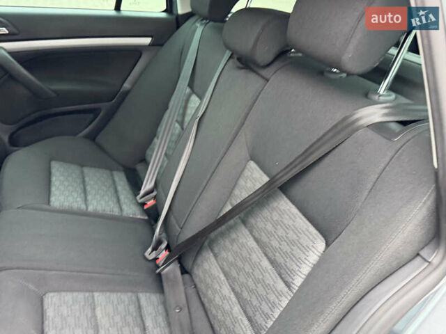 Серый Шкода Октавия, объемом двигателя 1.6 л и пробегом 213 тыс. км за 8750 $, фото 21 на Automoto.ua